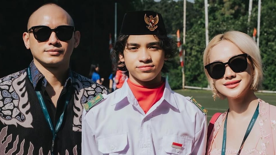 Tiko Aryawardhana, Noah Sinclair, dan BCL